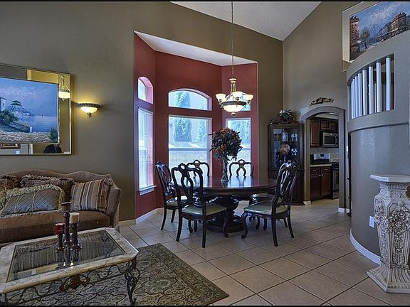 3rd image of 13057 Tierra David Ct