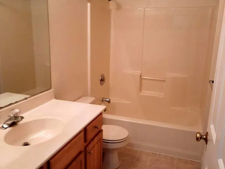 51 N Cherry St — Photo 10