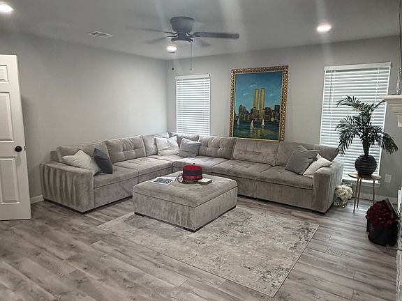 5th image of 2824 Ironwood Dr