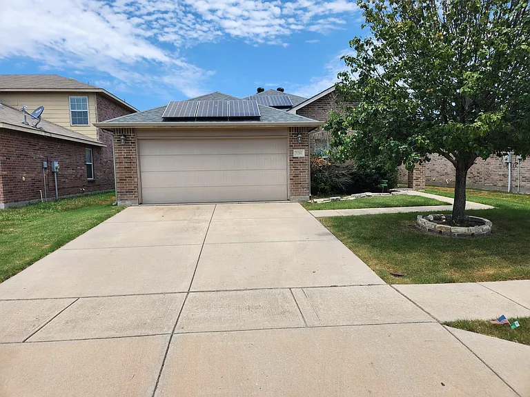 5716 Talons Crest Cir — Photo 1