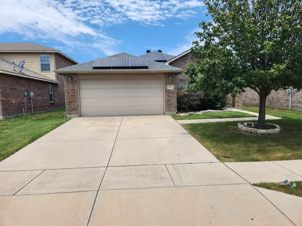 5716 Talons Crest Cir, Fort Worth, TX 76179