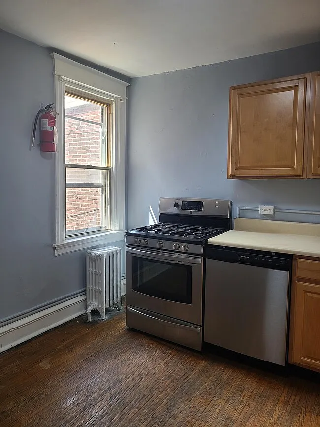 358 Huntley Road - 2 — Photo 3