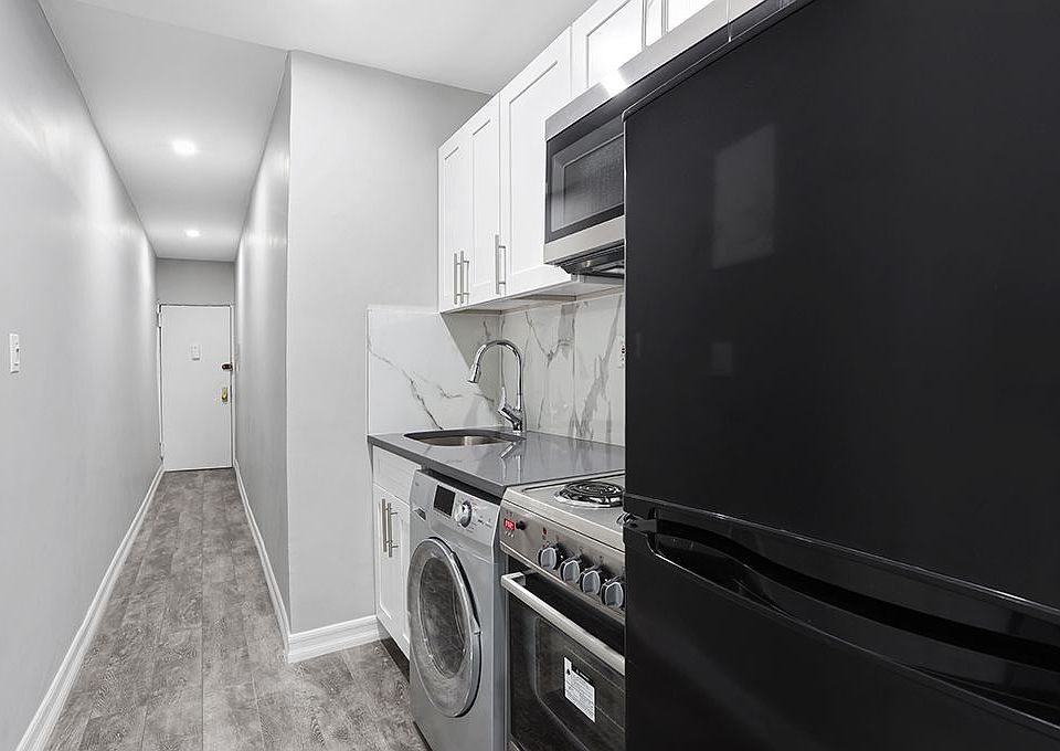 1st image of 2371 2nd Ave APT 14