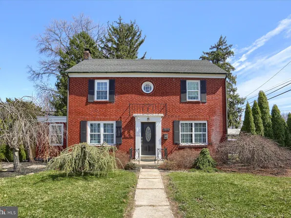 3105 Hoffman St, Harrisburg, PA 17110