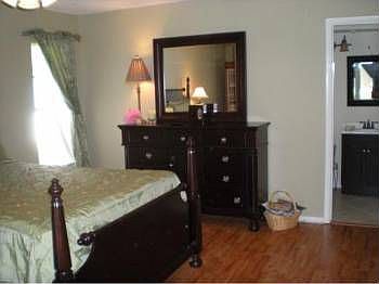 4th image of 5531 Scaramuche Ln