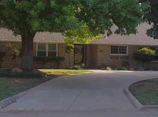 7704 NW Micklegate Blvd, Lawton, OK 73505