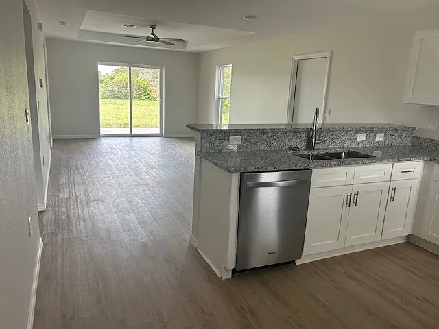5335 Pebble Beach Dr — Photo 3
