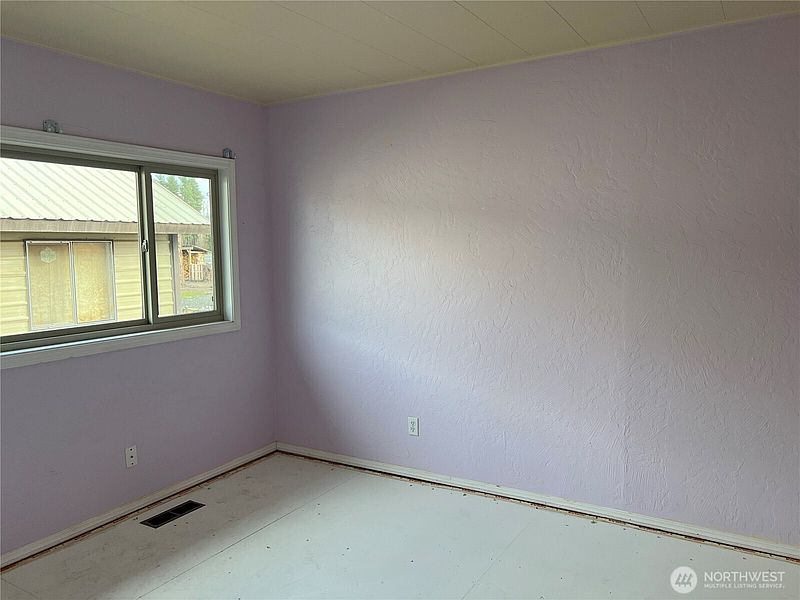 4th image of 508 E First Street