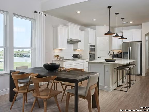 4th image of 229 Cogitare Ln