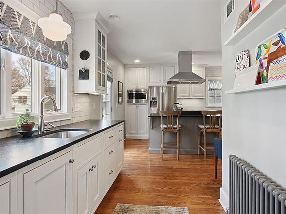 3rd image of 6523 Jefferson St
