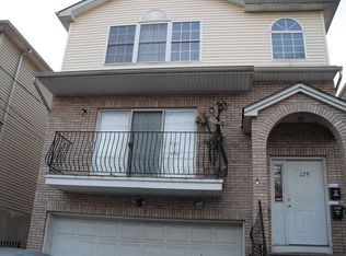 129-131 Fabyan Pl, Newark, NJ 07112