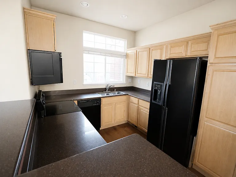 9886 E Carolina Pl — Photo 10
