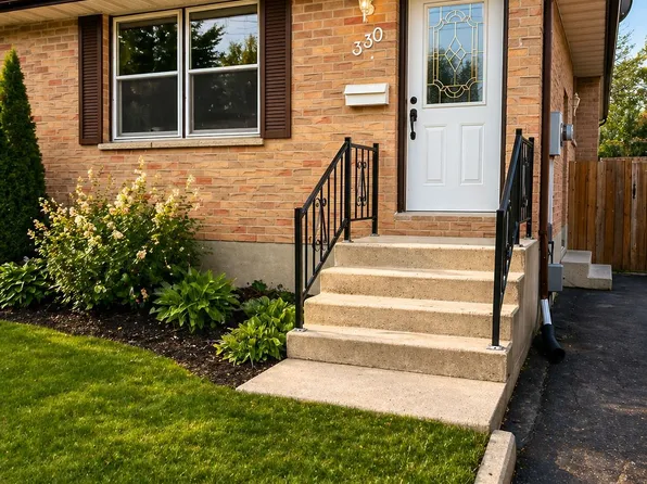 330 Oak Ave, Strathroy Caradoc, ON N7G 3T2