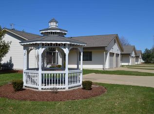 806 Ryan Rd APT 4, Medina, OH 44256