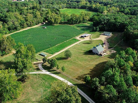 2nd image of 884 Birch Creek Farm Loop