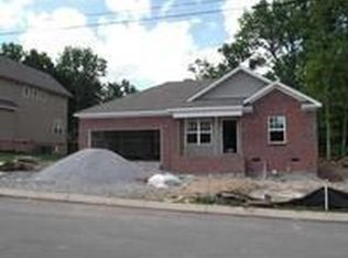 806 Royal Oaks Dr, Mount Juliet, TN 37122