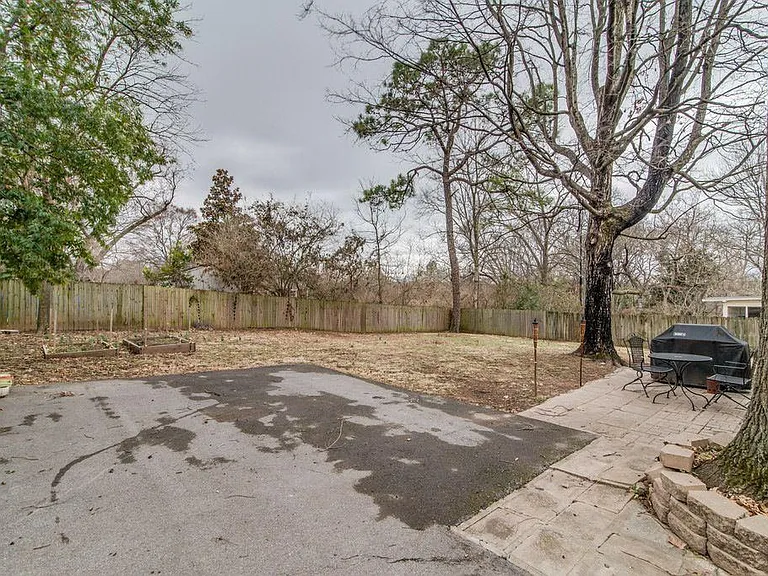 3648 Mayflower Pl — Photo 10