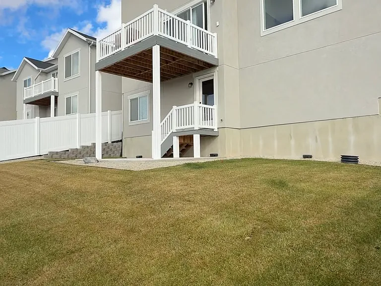 1457 W Russo Dr — Photo 30