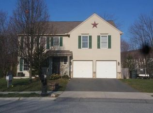 653 Brisbain Ln, Enola, PA 17025