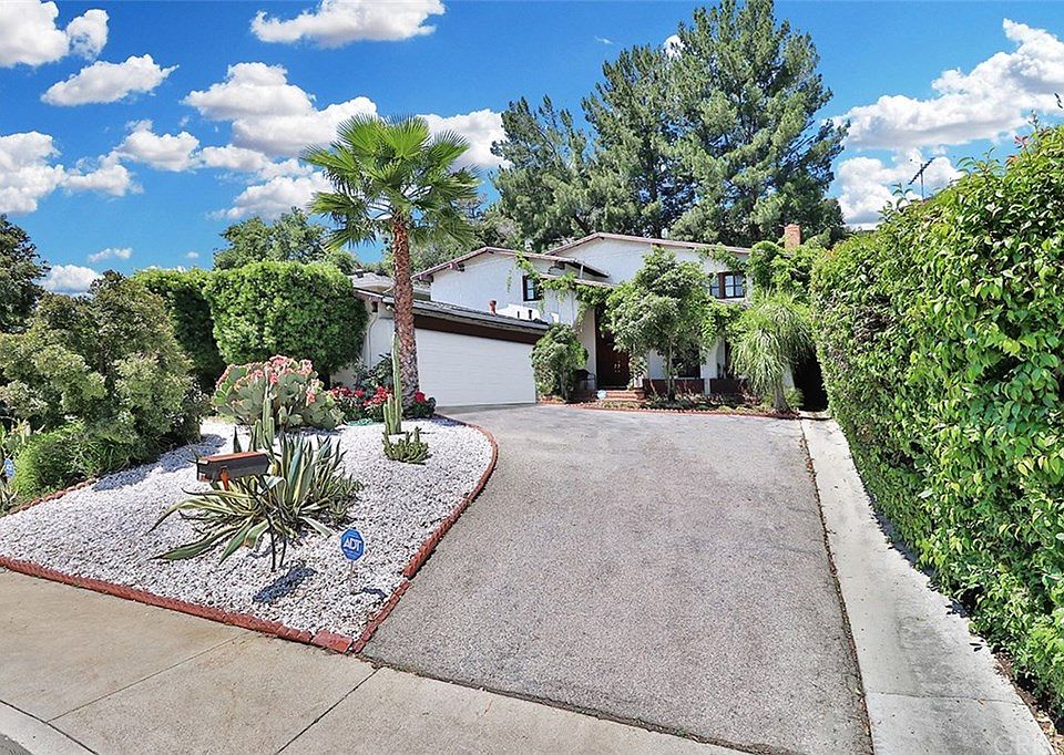 1st image of 6517 Valley Circle Ter