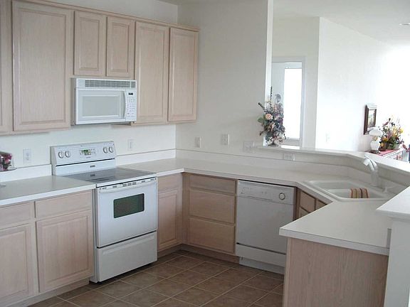 Gourmet Kitchen!