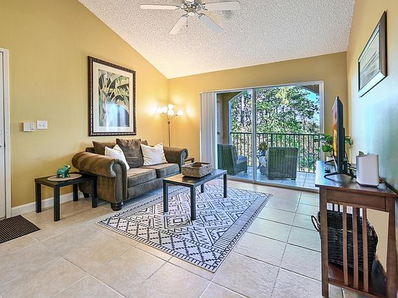 3rd image of 1240 Wildwood Lakes Blvd APT 202