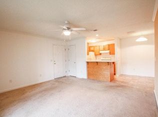 942 Grove Point Dr APT 614, Hinesville, GA 31313