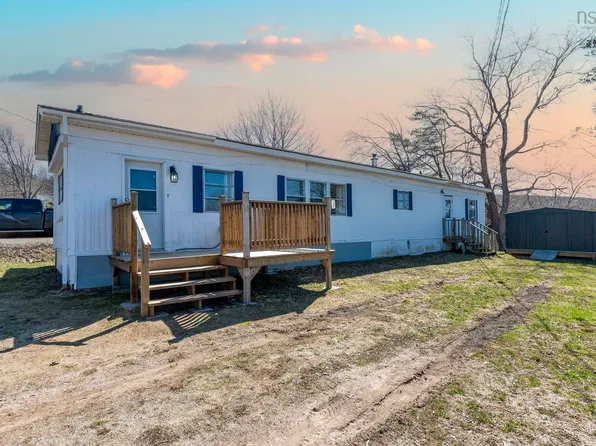147 Trout Lake Rd, Annapolis, NS B0S 1M0