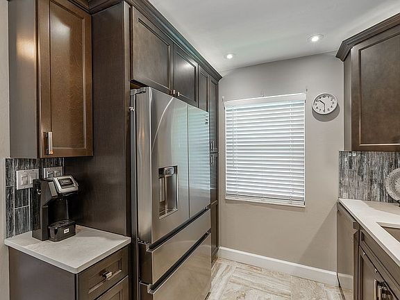 5th image of 1830 Brantley Rd APT F2