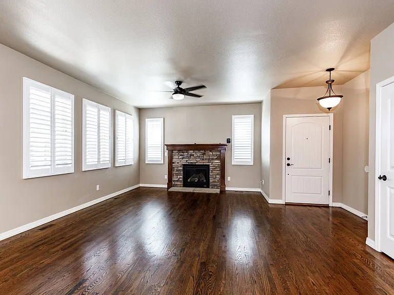 8475 Glen Carriage Grv — Photo 6