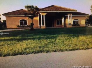 13303 SW 220th St, Miami, FL 33170