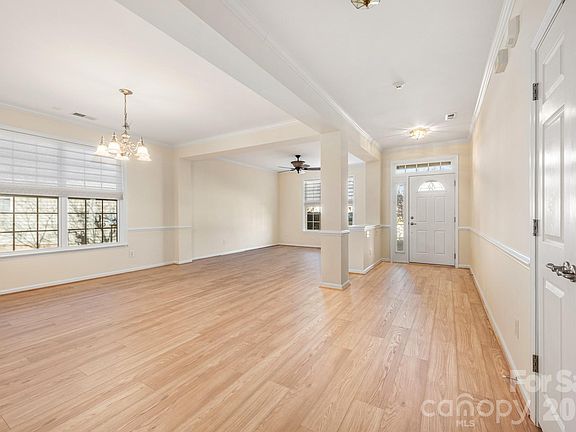 2nd image of 2013 Citron Ave