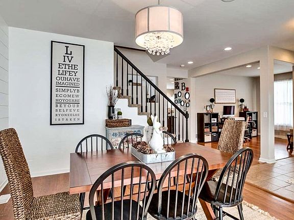 3rd image of 18416 Emile Cir