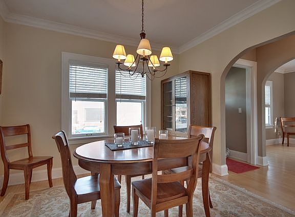 Formal dining room