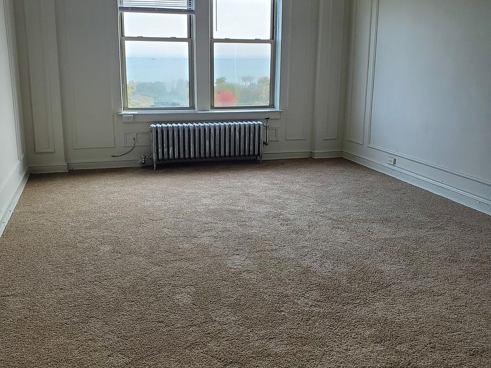 1st image of 2192 N Lincoln Park W #1002