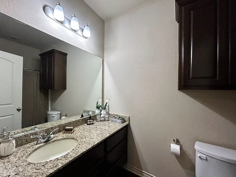 98 Forest Dr — Photo 14