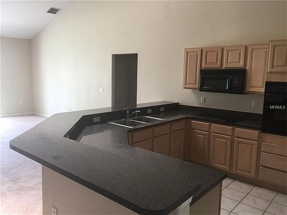 5th image of 2330 Abalone Blvd