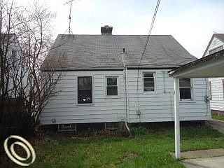 4th image of 6250 Evergreen Ave