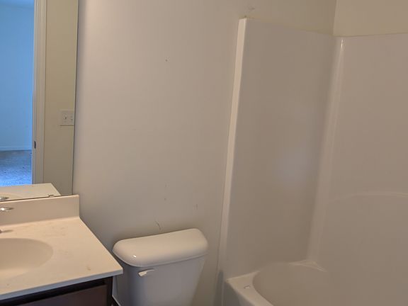 5th image of 308 Skymont Dr #308