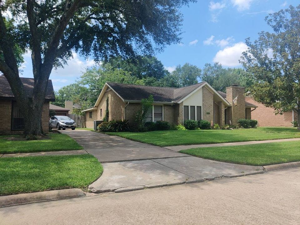 1st image of 20807 Park Canyon Dr
