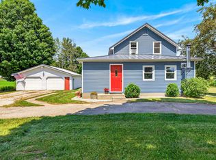 3163 Man Cal Rd, Reedsville, WI 54230