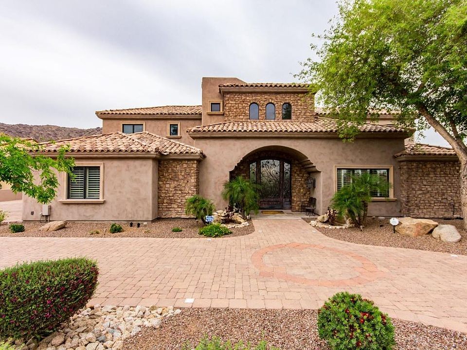 1st image of 3610 E Kachina Dr