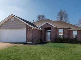 902 SW Navajo Dr, Bentonville, AR 72712