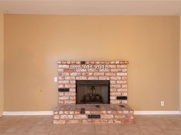 5th image of 836 Vermillion Dr