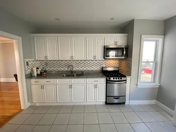 2269 S Main St #1, Fall River, MA 02724