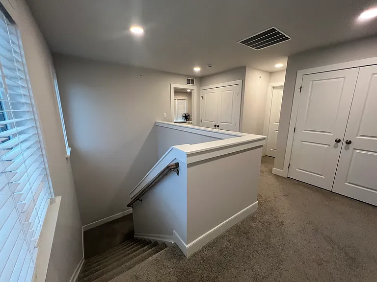 31 Seover Way — Photo 9