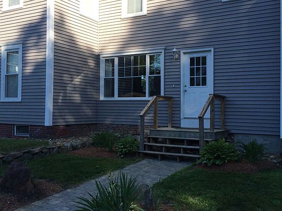 2nd image of 40 Chamberlain St