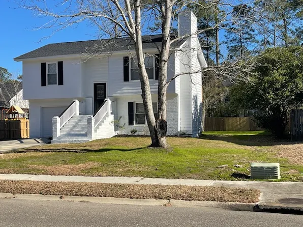 228 Mohican Cir, Summerville, SC 29483