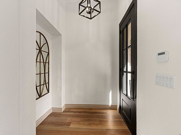 5th image of 6726 FRUA LN
