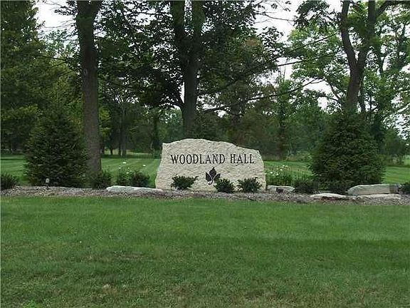 5th image of 1422 Woodland Hall Dr